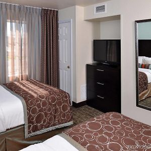 One-Bedroom King Suite
